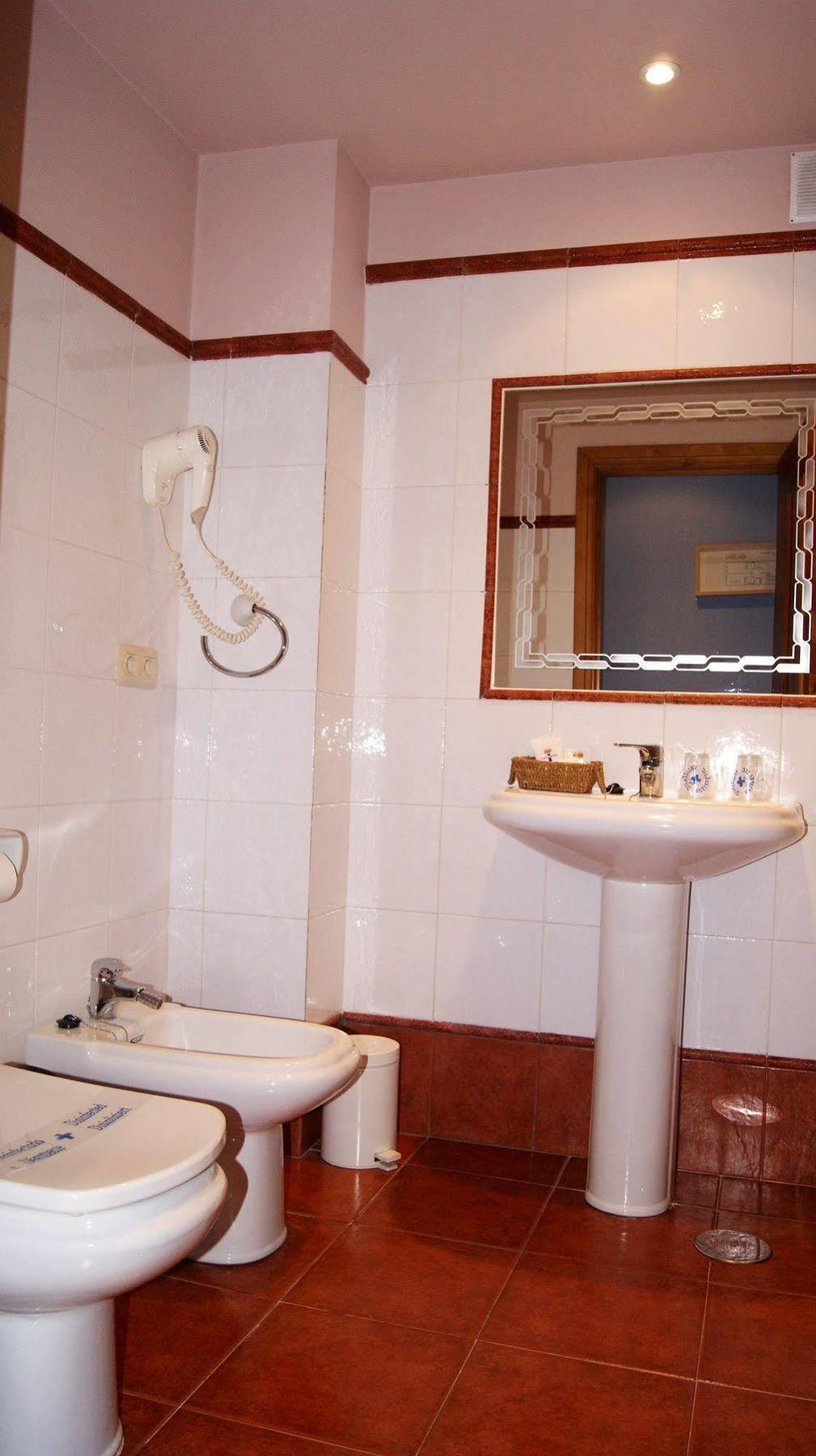 Hotel El Conventin Villaviciosa  Exteriér fotografie